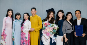 2 Nam Dien Vien Sinh Con Mot Be Co Vo La Doanh Nhan Tai Gioi O Showbiz Viet 2500