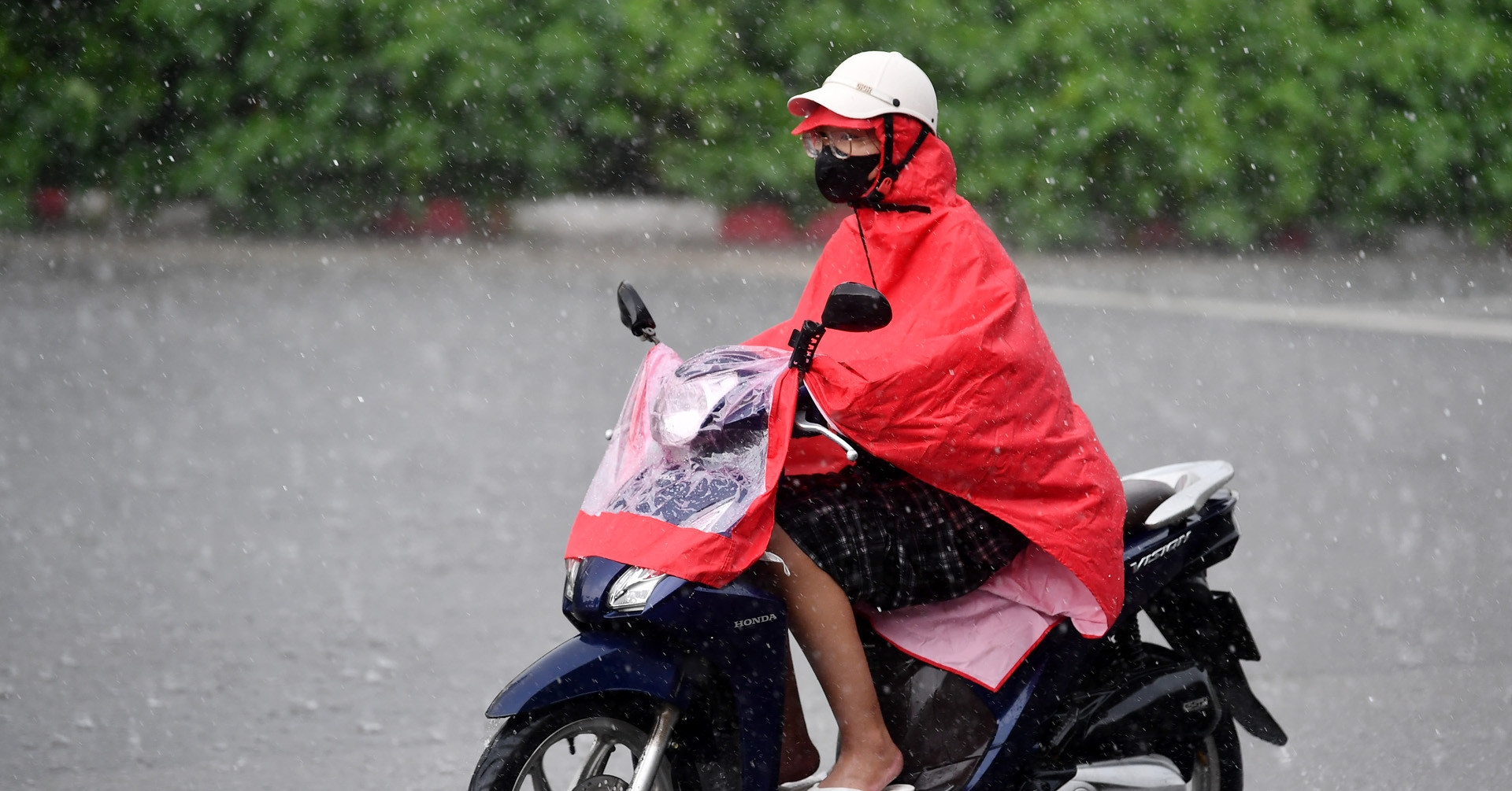 2026 Mien Bac Mua To Cuc Bo Ha Noi Chi 32 Do 3600