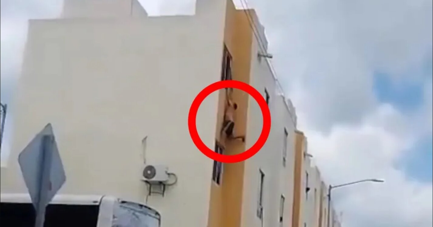 3 Màn Trốn Thoát Ngoại Tình 'Dở Khóc Dở Cười' Gây Xôn Xao 3 Man Tron Thoat Ngoai Tinh Do Khoc Do Cuoi Gay Xon Xao 1980
