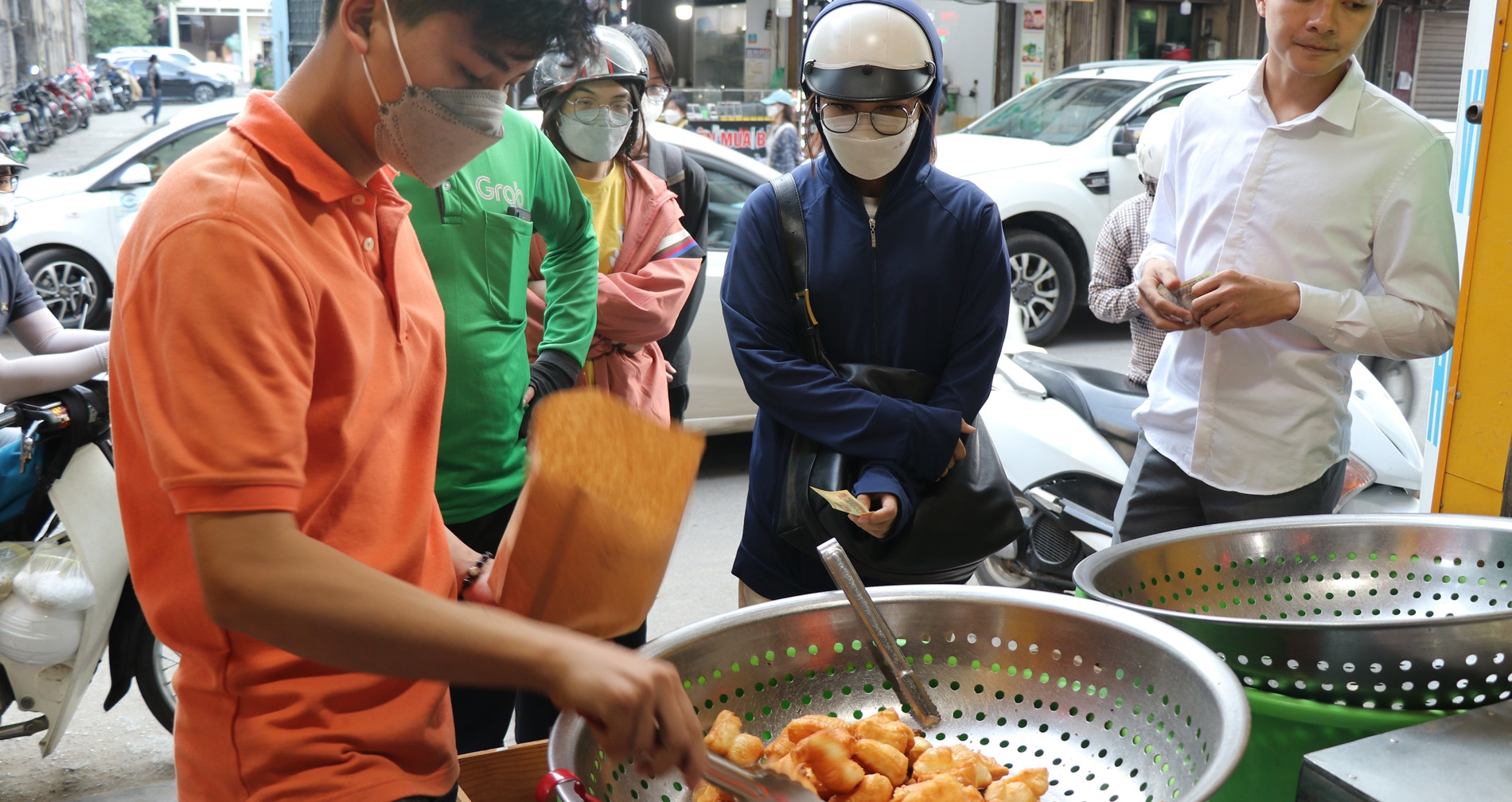 5 Quan An Vat Dong Khach O Phuong Hai Ba Trung Ha Noi Co Mon Gia 15 1029