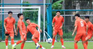 8 Viet Nam Dau Malaysia 1023