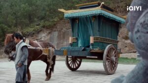 【Full】Love Is An Accident Ep21_An Jingzhao’s Domineering Kiss _ 花溪记 _ Iqiyi