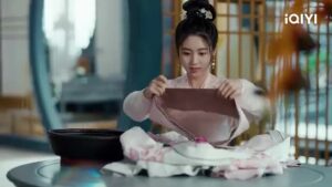 【Full】Love Is An Accident Ep23_An Jingling Gets Chu Yue Drunk _ 花溪记 _ Iqiyi