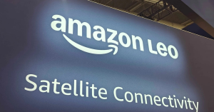amazon chi 116 ty usd mua doi tac ve tinh cua apple quyet dau starlink 336