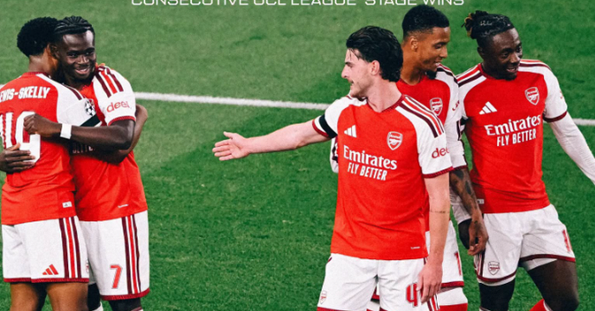 Arsenal1910A 17923788914191626546583 0 0 366 700 Crop 17923791464122144235222