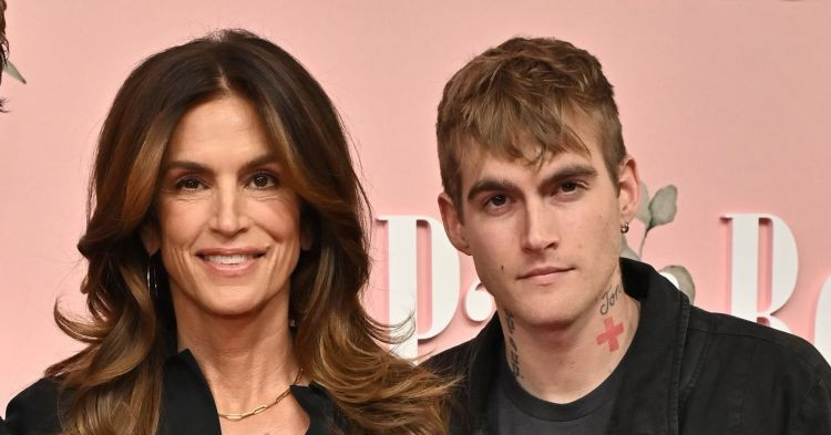 Bai Dang Cuoi Cung The Hien Su So Hai Cua Con Trai Cindy Crawford Truoc Khi Qua Doi 1755