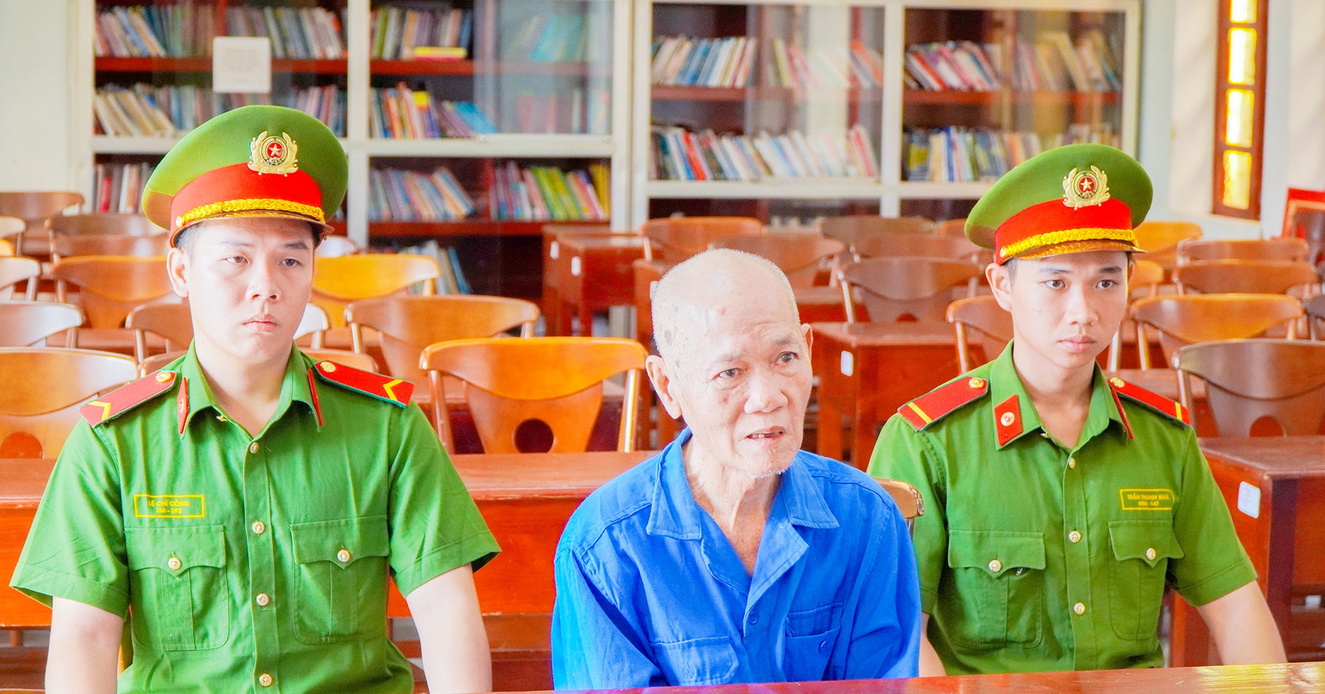 Bat Giu Tran Hoang Minh Ke Tron Truy Na Dac Biet Nguy Hiem 30 Nam 2714