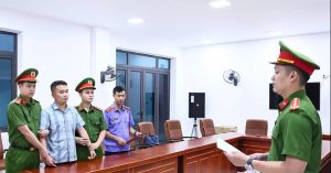 Bat Khan Cap Giao Vien Truong Chuyen Tuyen Quang Lien Quan Vu 146 Diem 10 1847