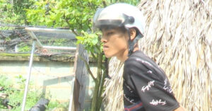 bat thanh nien 23 tuoi vua ra tu da cam dau nhom cuop tai san 767