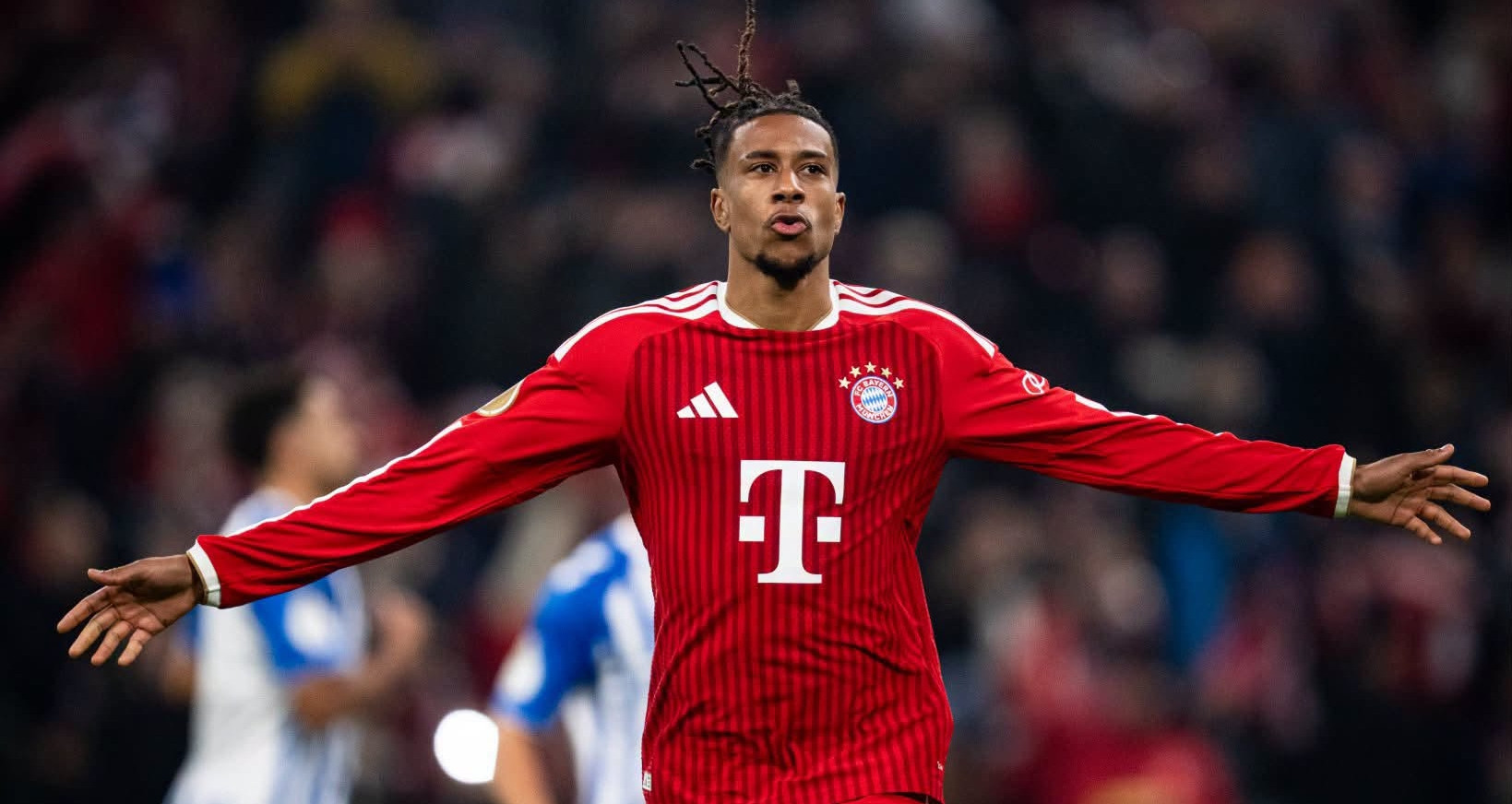Bayern Munich Mo Tiec Ban Thang Mung Harry Kane Doat Qua Bong Vang 400