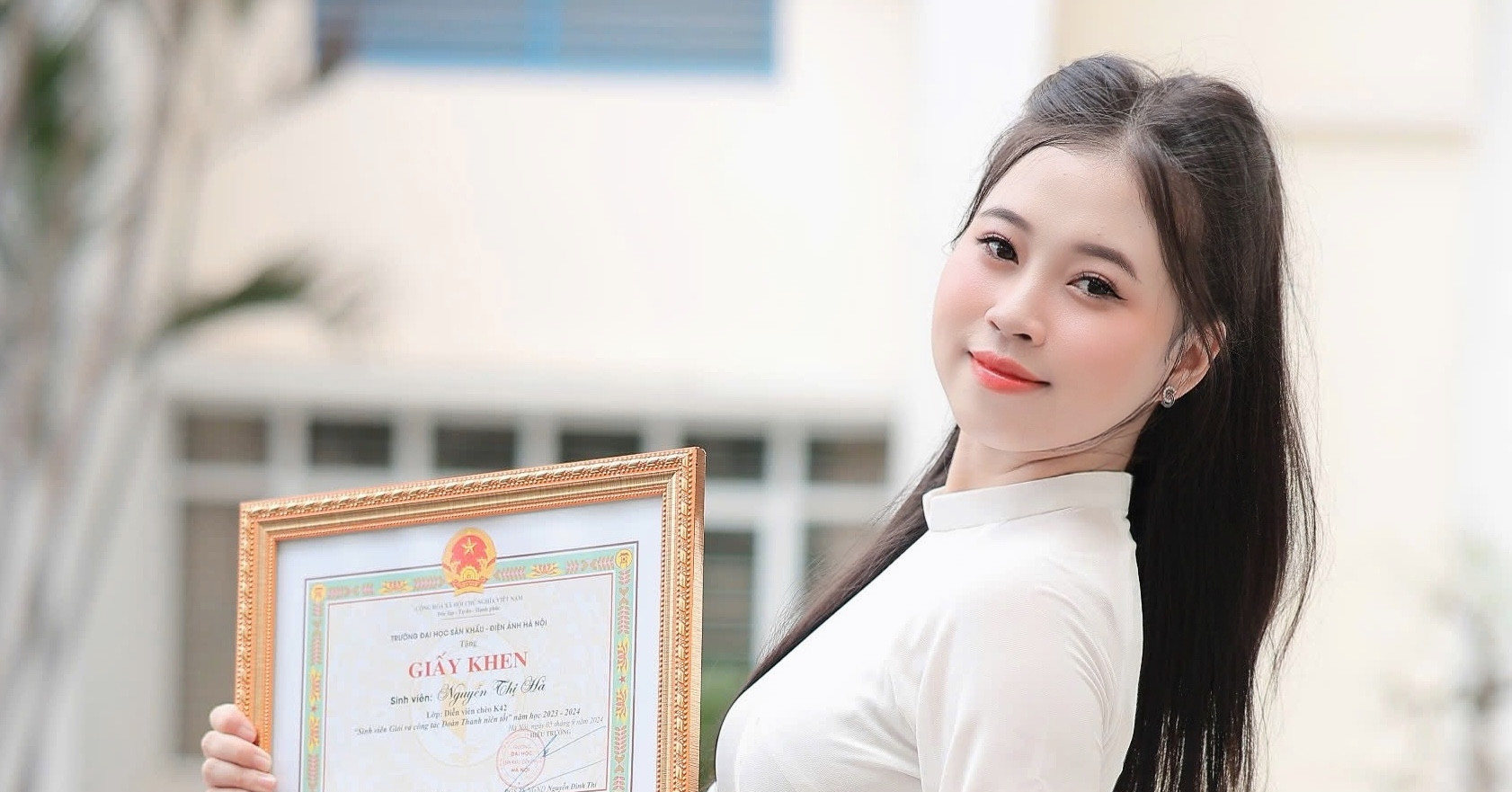 Bo Cong Viec On Dinh Nu Sinh Thi Lai Dai Hoc Tot Nghiep Thu Khoa Dau Ra 2976