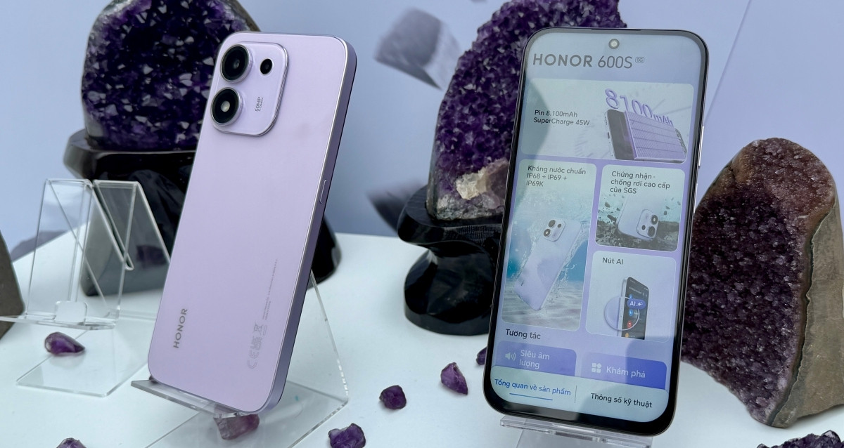 Bo Doi Smartphone Pin Khung 8 1213