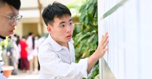 bo gd dt phan hoi ve tranh luan de toan do kho de tieng anh thi tot nghiep thpt 1341