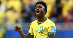 brazil thang scotland 3 0 vinicius va samba tu hanh tinh khac 1773
