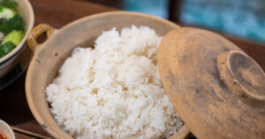 Cach Do Luong Nuoc Nau Com Ngon Chuan Xac Khong Kho Nhao 382