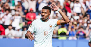 Cdv Phap Phan No Voi Trong Tai Khi Mbappe Sut Hong Penalty 235