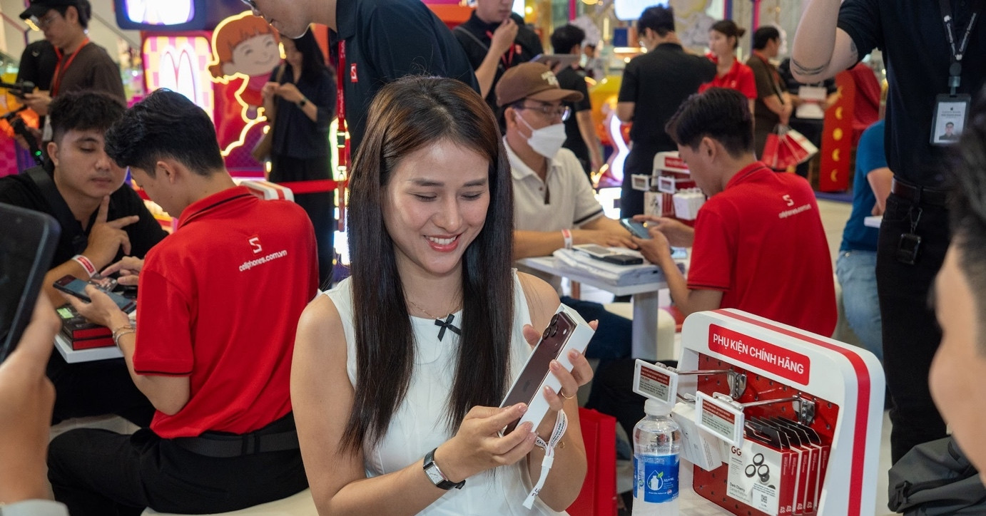 Cellphones Bat Dau Giao Iphone 18 Pro Va 18 Pro Max Cho Khach Hang Dat Truoc 1494