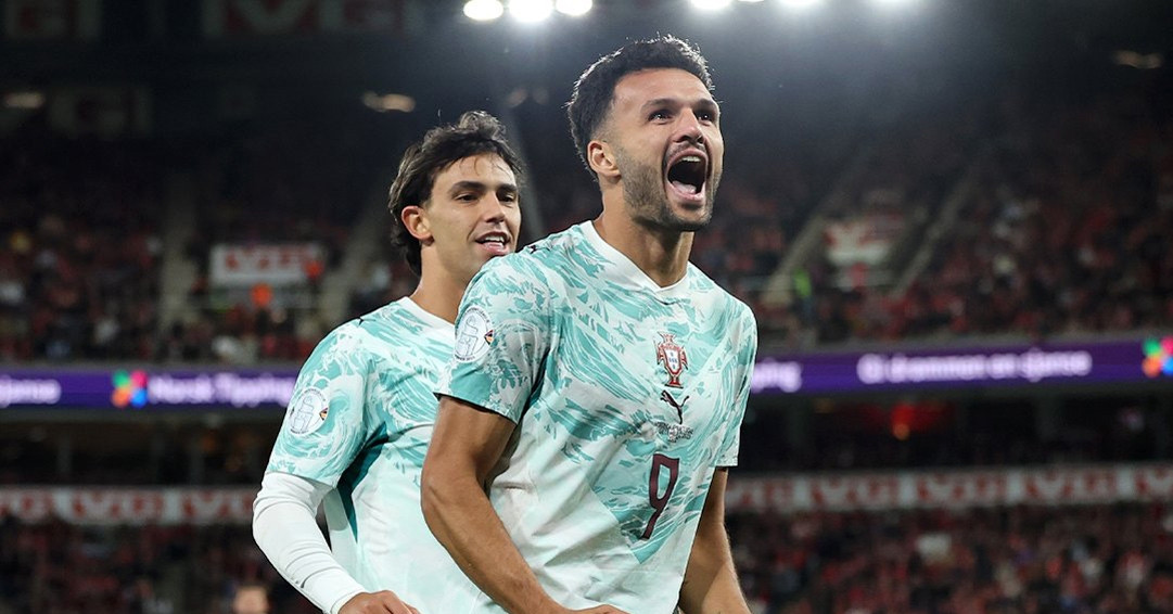 Chang Can Ronaldo Bo Dao Nha Van Ha Guc Na Uy 191