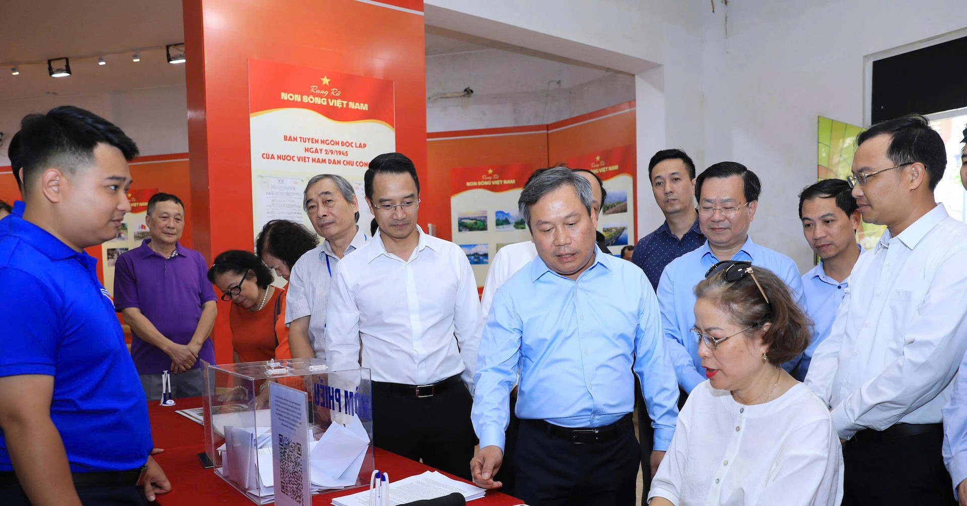 Chu Tich Ha Noi Vu Dai Thang Noi Ve Viec Xay Dung Cong Trinh Quanh Ho Guom 1247
