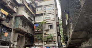 Chung Cu Ba Mat Tien Hiem Co Giua Pho Co Ha Noi Xuong Cap Sau Hon 40 Nam 2606