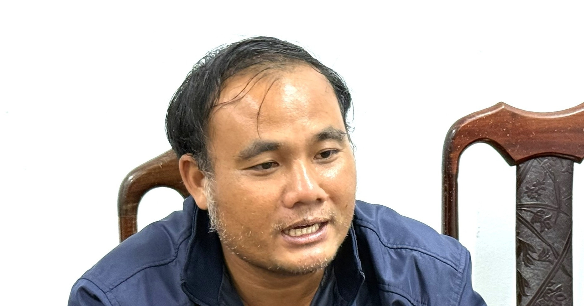 Clip Loi Khai Cua Thay Giao The Duc Sat Hai Nu Nhan Vien Thu Vien 821