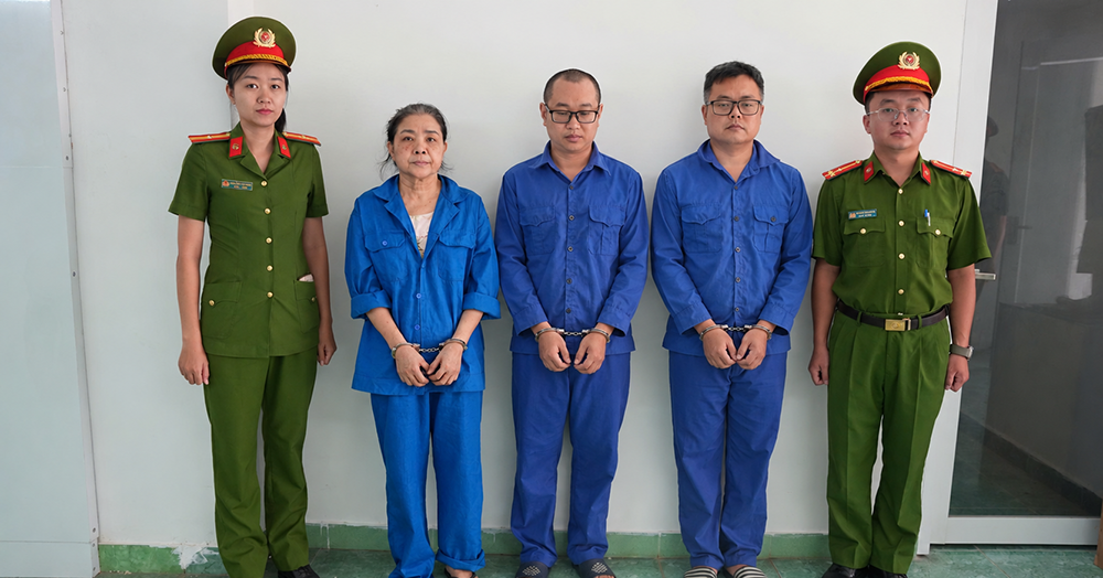 Cong An Tphcm Khoi To Bat 3 Doi Tuong In Lau 21 400