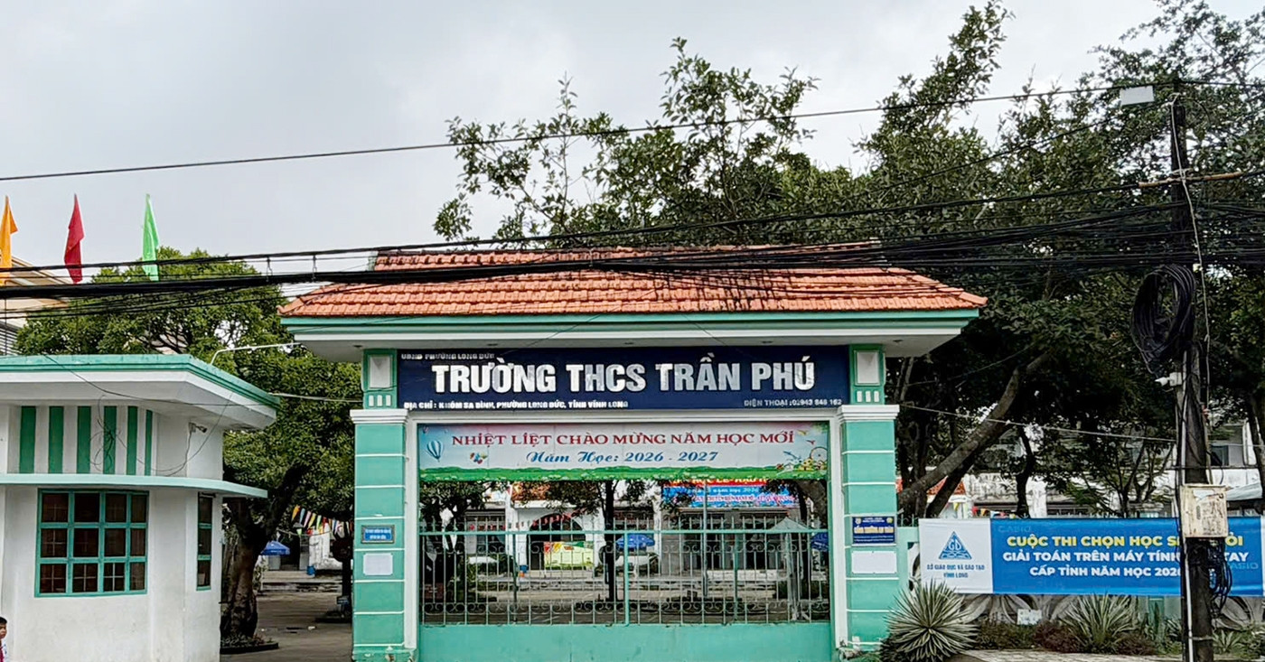 Công An Xác Minh Vụ Học Sinh Lớp 8 Bị Nhóm Bạn Đánh Trước Cổng Trường Cong An Xac Minh Vu Hoc Sinh Lop 8 Bi Nhom Ban Danh Truoc Cong Truong 710
