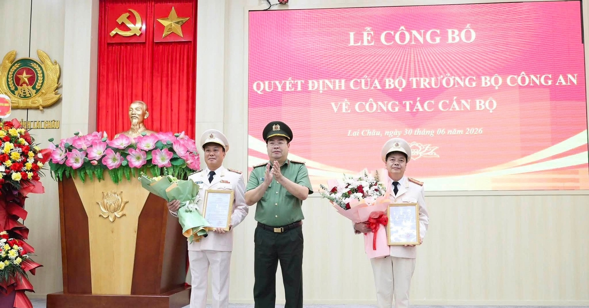 cong bo quyet dinh cua bo truong cong an ve dieu dong can bo tai lai chau 2634