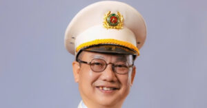 cuoc song kin tieng cua nsnd hong tuan phim cua de danh la trung ta cong an 760
