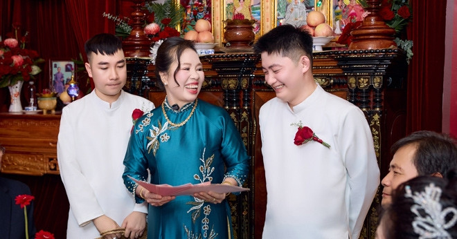 Dam Cuoi Khong Co Dau O Dong Thap Chu Re Nhan Qua Cuoi 7 Cay Vang 5 So Do 1112