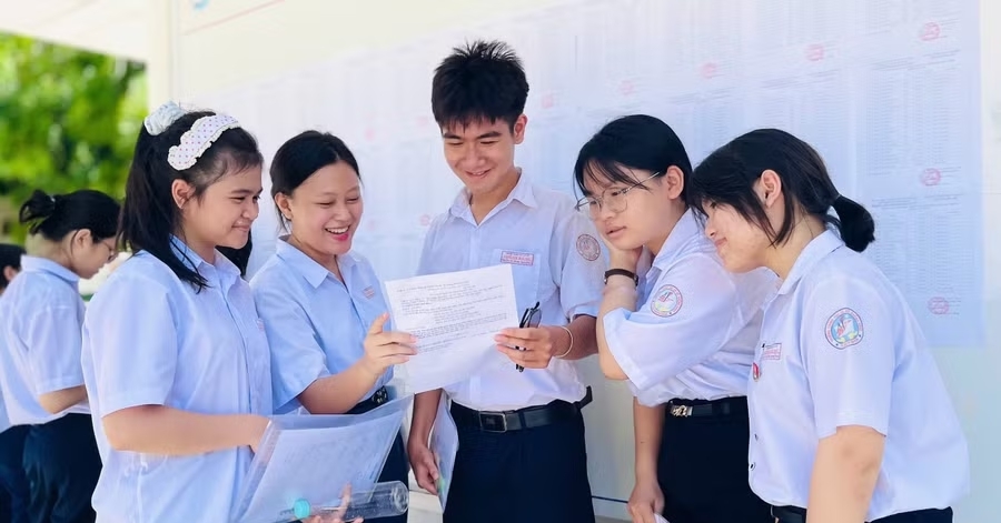 de thi va dap an mon toan tuyen sinh vao lop 10 tinh gia lai nam 2026 675.avif
