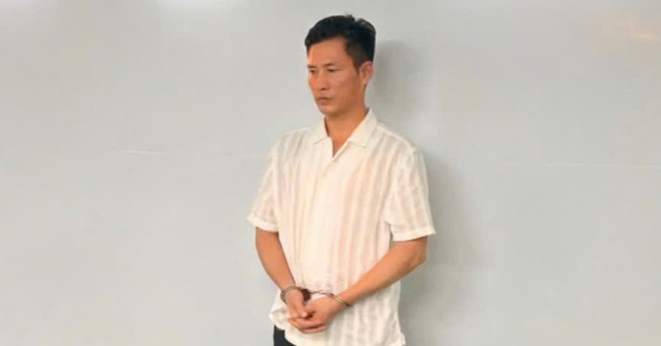 di giai tri danh nu nhan vien quan karaoke gay thuong tich 22 2970