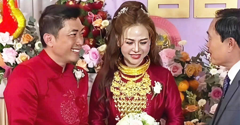 dien vien kinh quoc len tieng thong tin cuoi lan 3 co dau deo vang triu co 2198