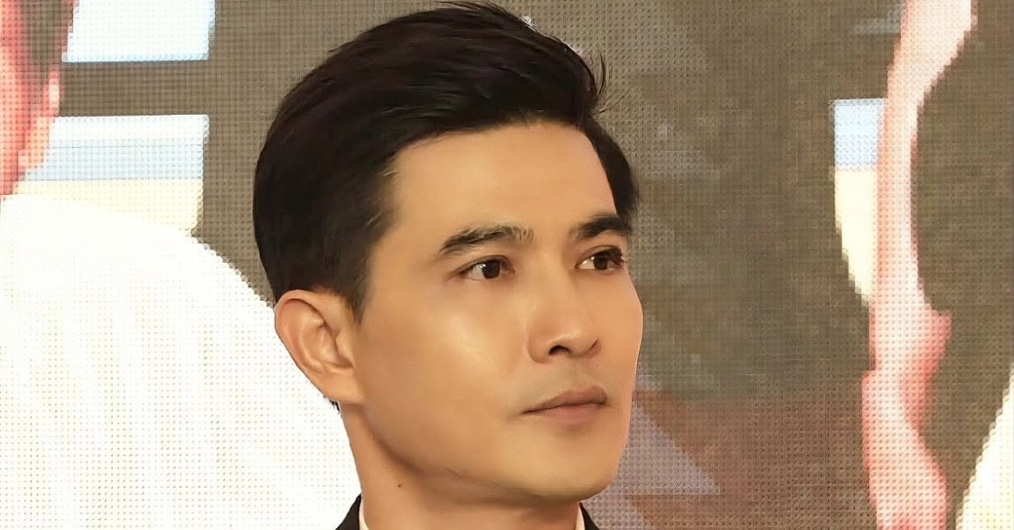 Dien Vien Quang Su Duoi O Cua Sang Den Len Chuc Lan 3 O Tuoi 42 875