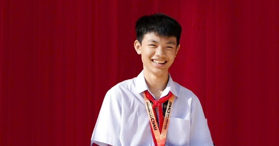 dieu dac biet o nam sinh thu khoa lop 10 chi mat 30 phut lam bai thi chuyen 992.webp