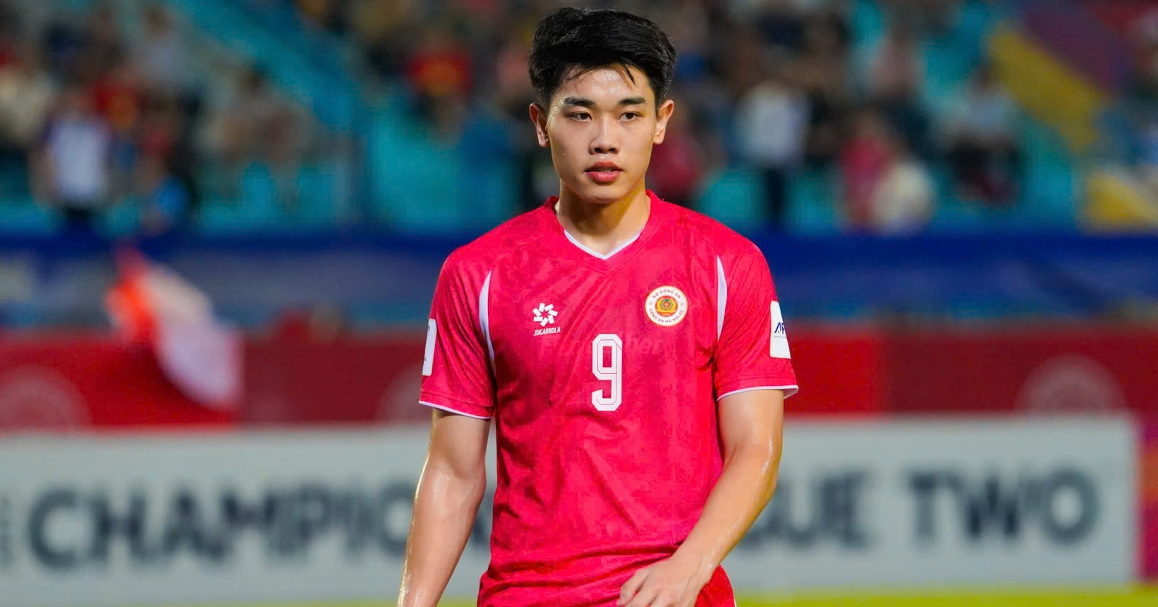 Dinh Bac Dinh Chan Thuong Tai Cup Clb Dong Nam A 3101