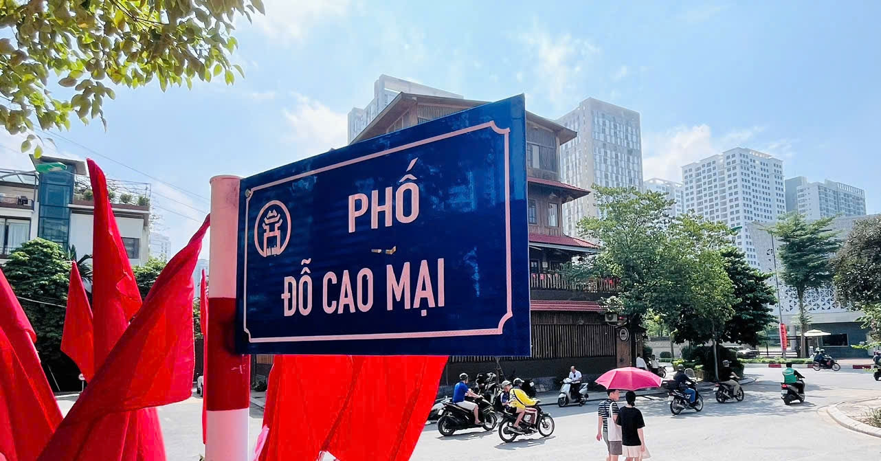 Ha Noi Gan Bien Ten Pho Mang Ten Danh Nhan Do Cao Mai 685