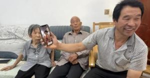 hai anh em khiem thinh that lac 35 nam nhan ra nhau nho vet seo va buc anh cu 3257