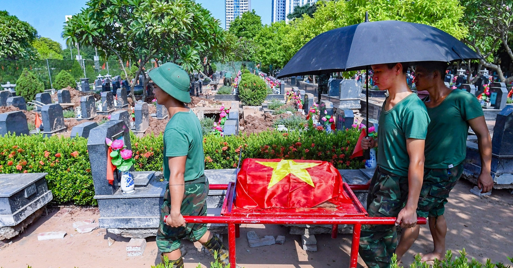 Hanh Trinh Tim Lai Danh Tinh Cho 469 Liet Si Tai Nghia Trang Mai Dich Ha Noi 1148