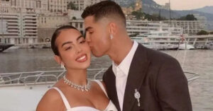 He Lo Le Cuoi Cua Cau Thu Ronaldo Va Ban Gai Nguoi Mau 1348