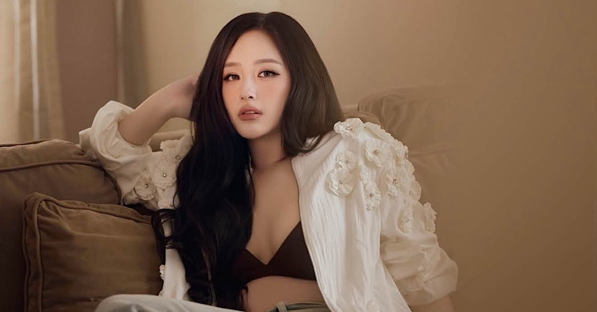 Hoa Hau Mai Phuong Thuy Goi Cam Khong Ngo Ca Si Thanh Thanh Hien Mua Xe Moi 1647