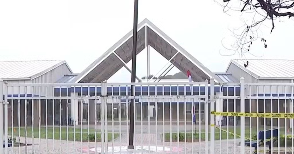 Hoc Sinh 5 Tuoi Tu Vong Sau Khi Bang Dien Tu Trong Lop Hoc Do Trung 1024