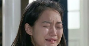 Kho Chiu Voi Co Em Chong Lam Me Don Than Chi Dau Duoi Di Trong Dem Mua Gio De Roi Sau Do Hoi Han 61