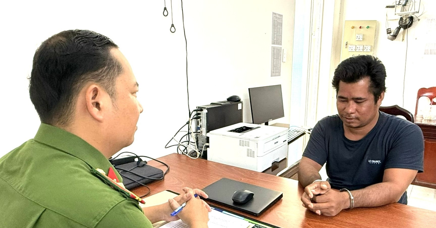 Khoi To Ke Danh Me Ruot Dung Dao Dam Chien Si Canh Sat 113 Trong Thuong 953