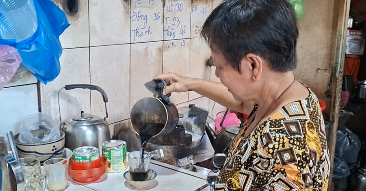 Khong Bang Hieu Quan Ca Phe Vot Ti Hon O Tphcm Dat Khach Hon Nua The Ky 3167