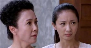 loa mat vi chuc cay vang ngay cuoi dau tre khoc rong khi sap bay doi lai qua cua me chong 45