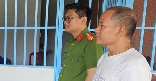 Loi Khai Cua Bao Ve Ngan Hang Dung Xich Sat Danh Dong Nghiep Vi Bi Trach Den Tre 966