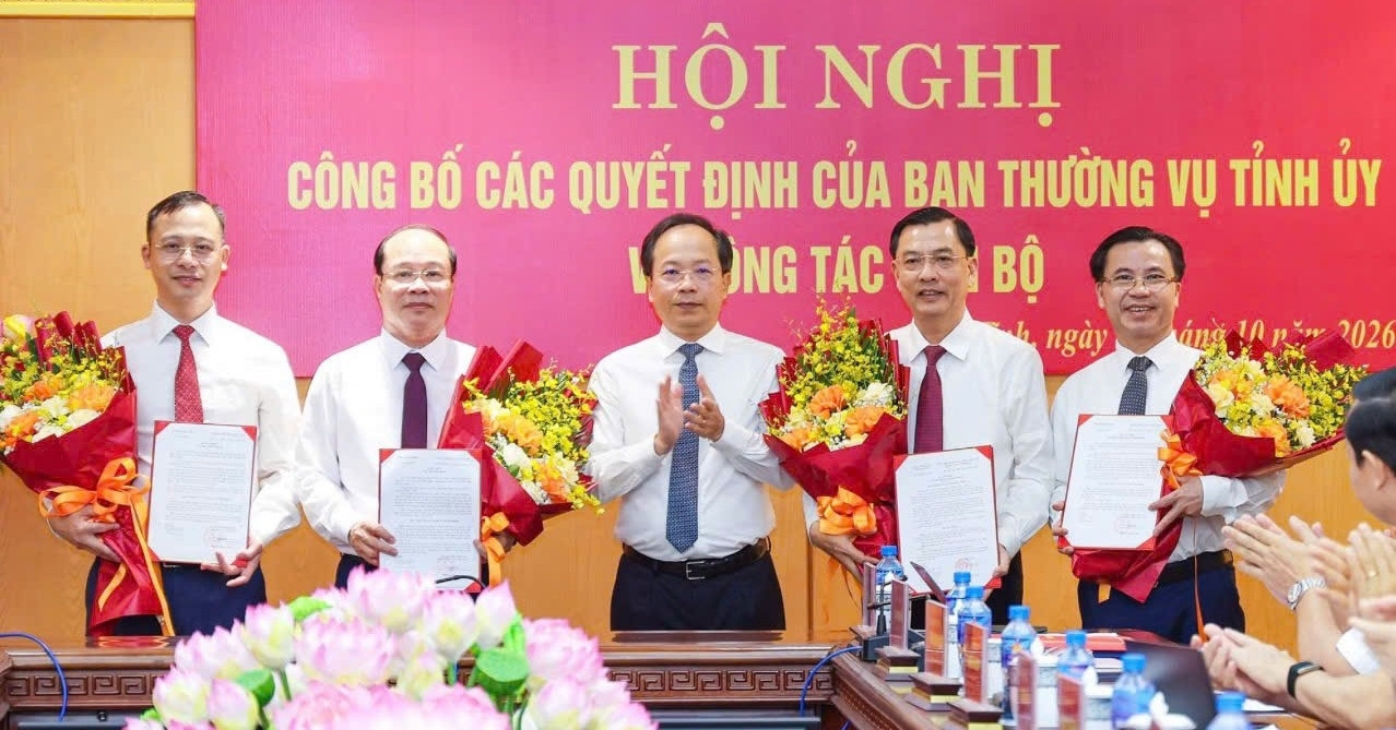 Luan Chuyen Bo Nhiem 10 Can Bo O Ha Tinh 632