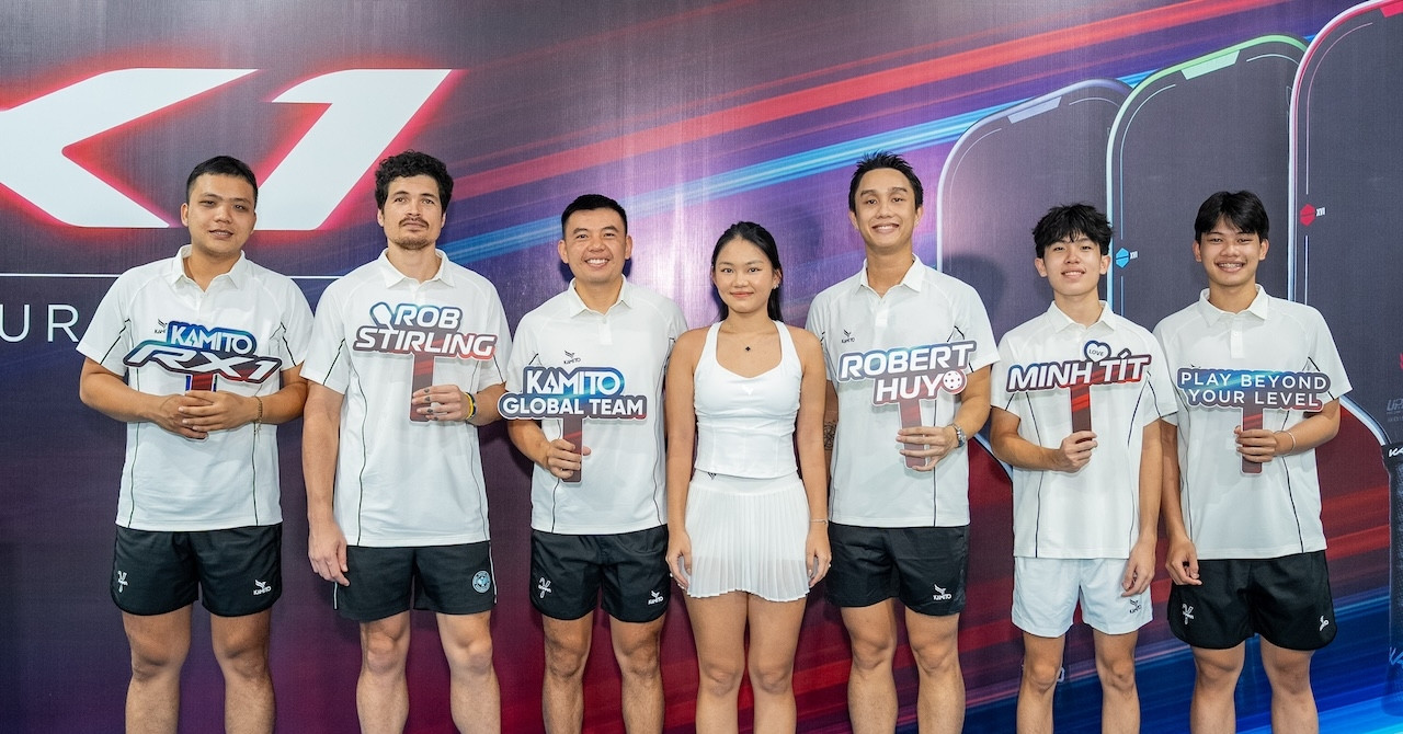 Ly Hoang Nam Tiep Lua Cho Minh Tit Rob Stirling Va Robert Huy O Rx1 Cup 2875