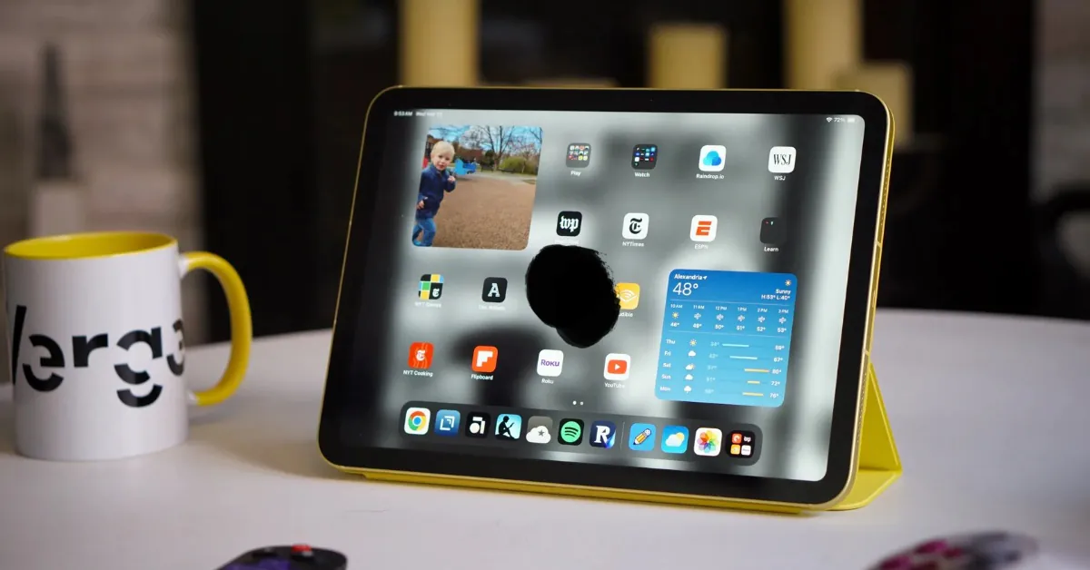 man hinh ipad bi dom den